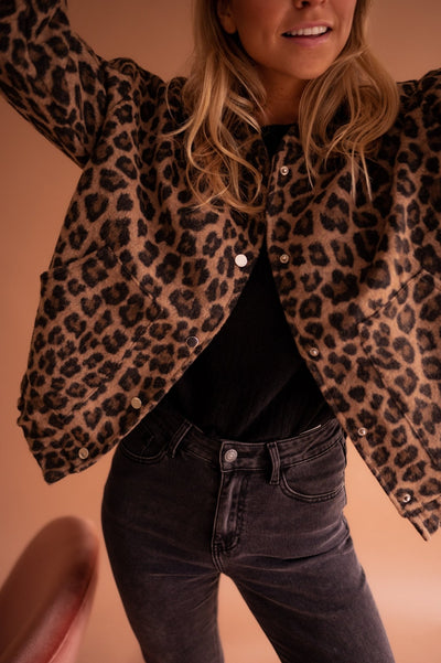 Sharlene | Trendy Leopard Jacket